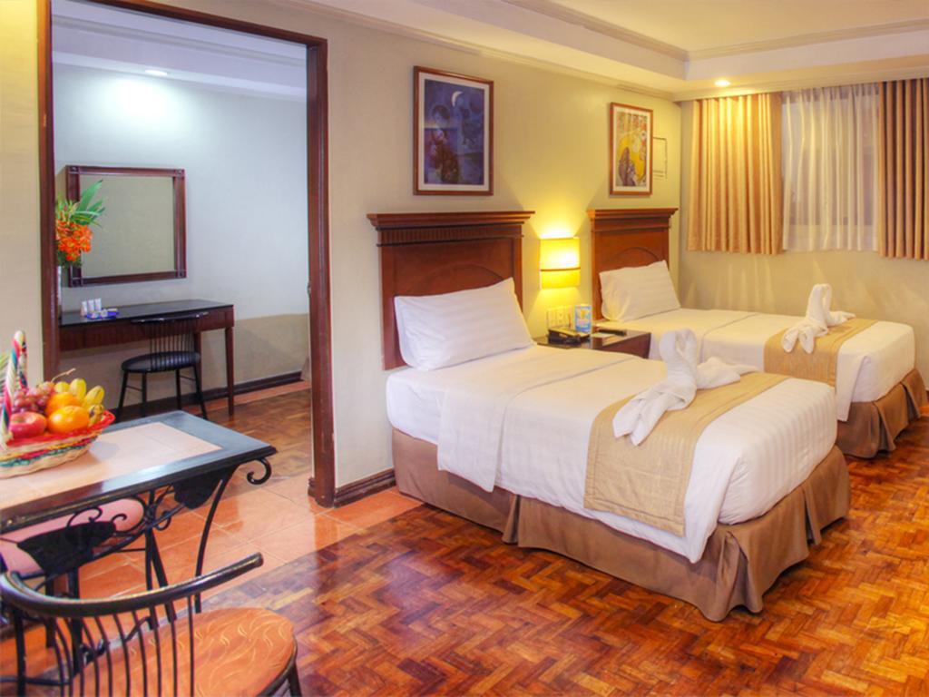 Fersal Hotel - P. Tuazon Cubao Quezon City Exterior foto