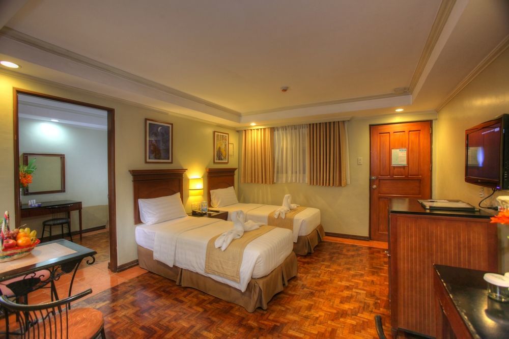 Fersal Hotel - P. Tuazon Cubao Quezon City Exterior foto