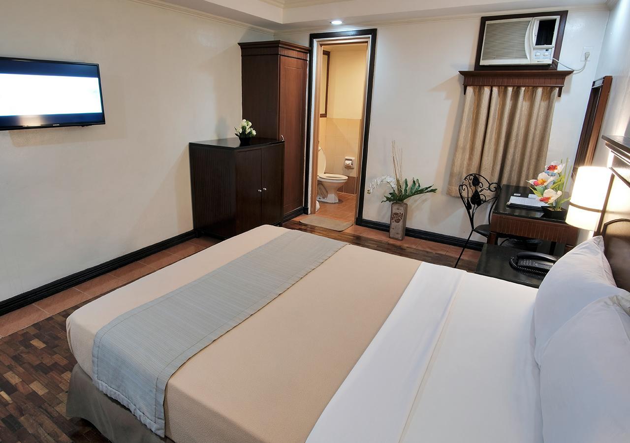 Fersal Hotel - P. Tuazon Cubao Quezon City Exterior foto